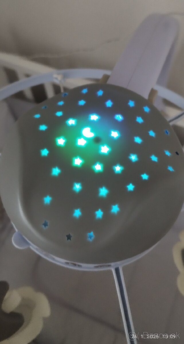 Projektor, kolotoč na postieľku - 3