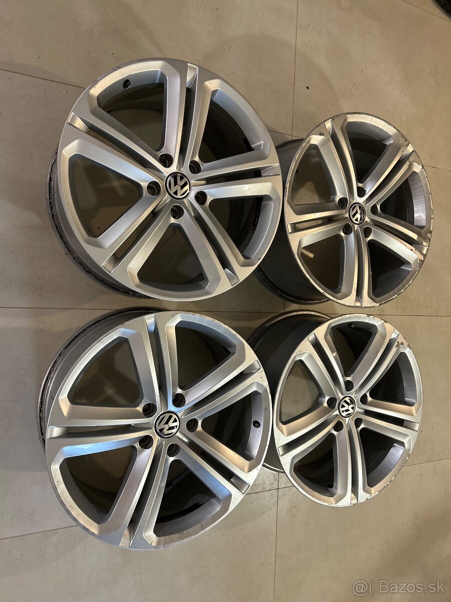 Elektróny orig.VW Mallory 5x130 R21 - 3