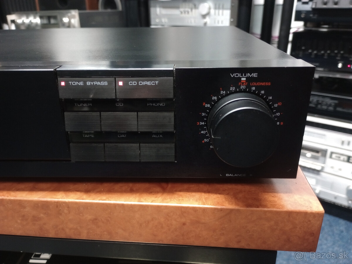 Predzosilňovač Yamaha CX-70 - 3