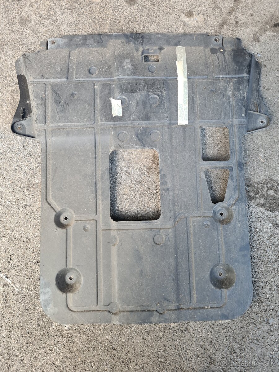 Kryt pod motor Fiat 500 - 3