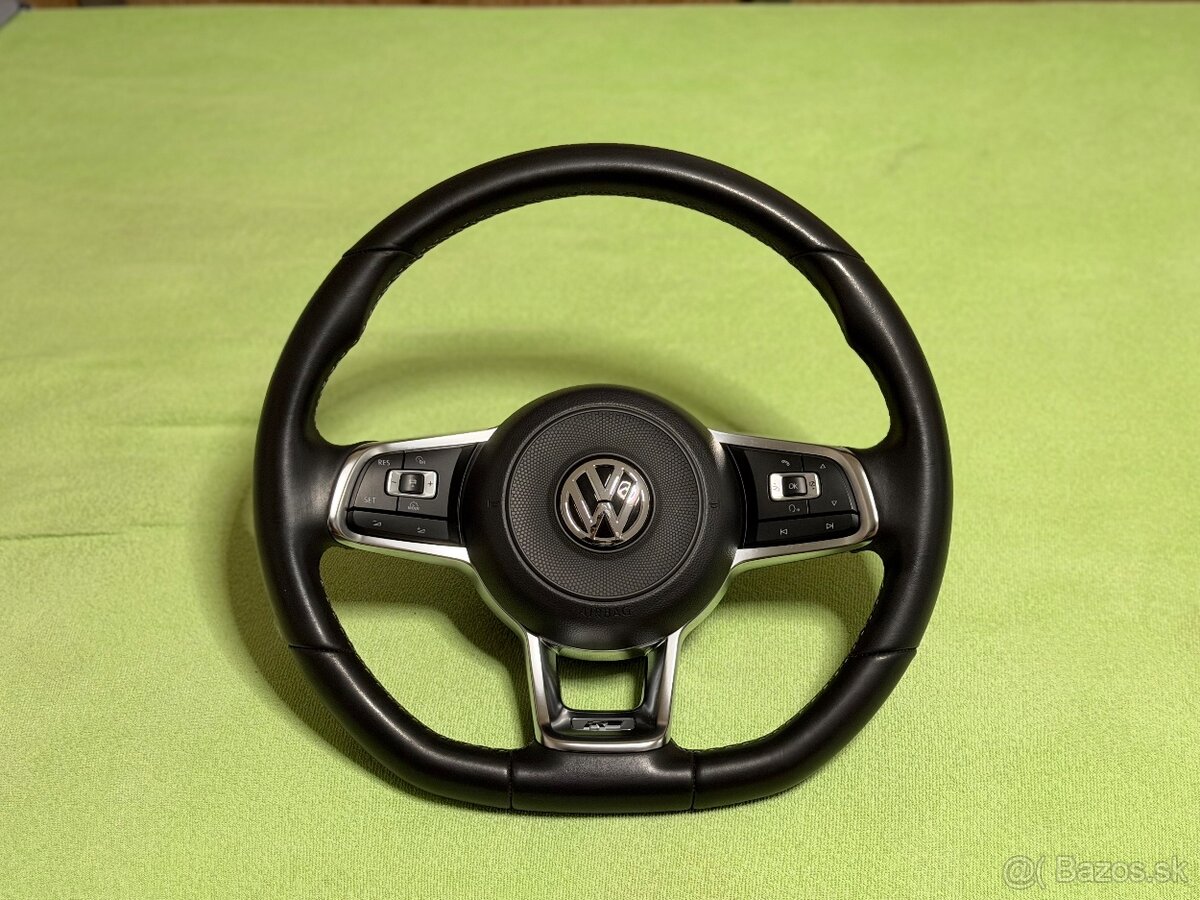 Multifunkčný volant R-line - 3