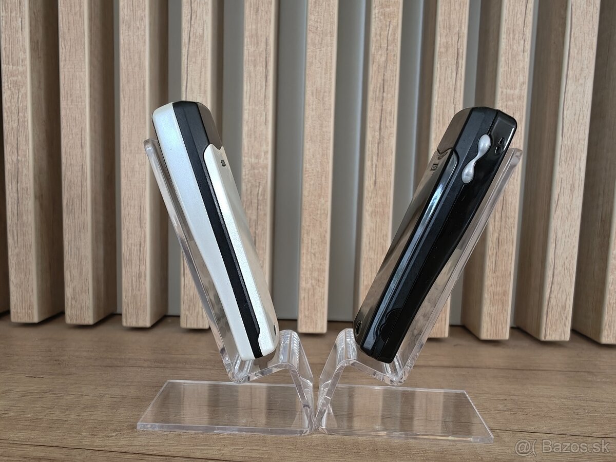 Nokia 8210 2x - 3