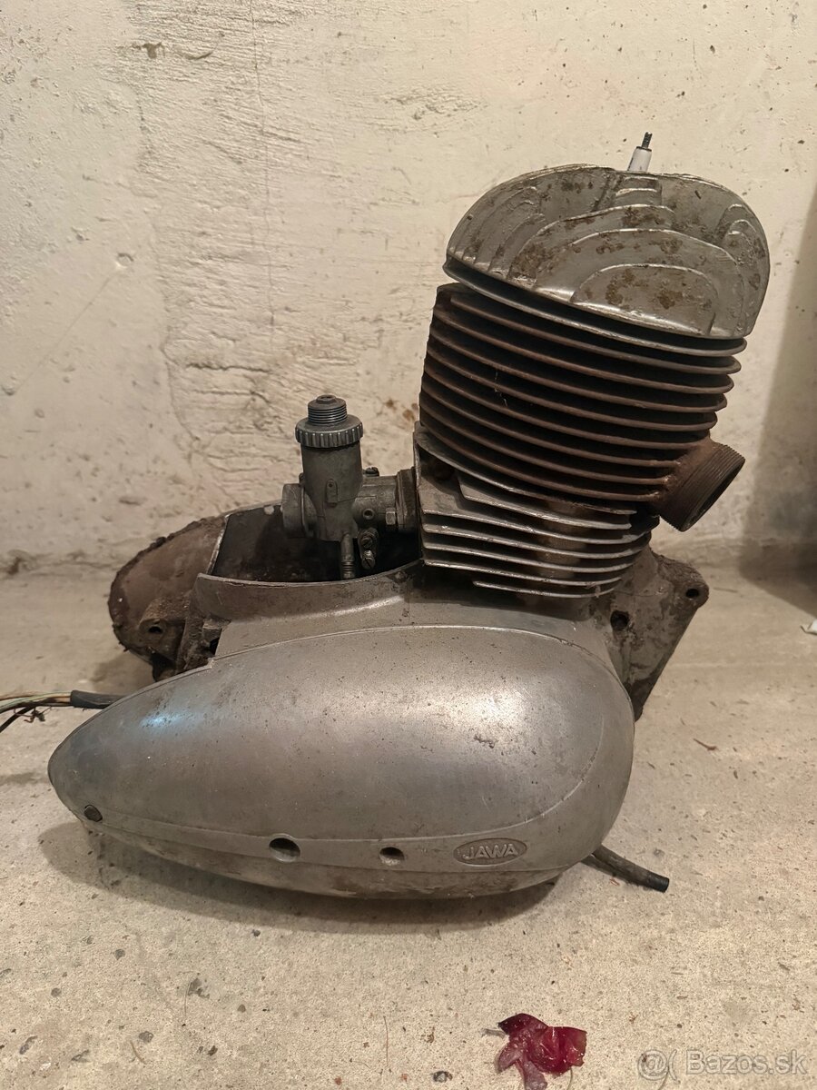 Jawa 250/353 - 3