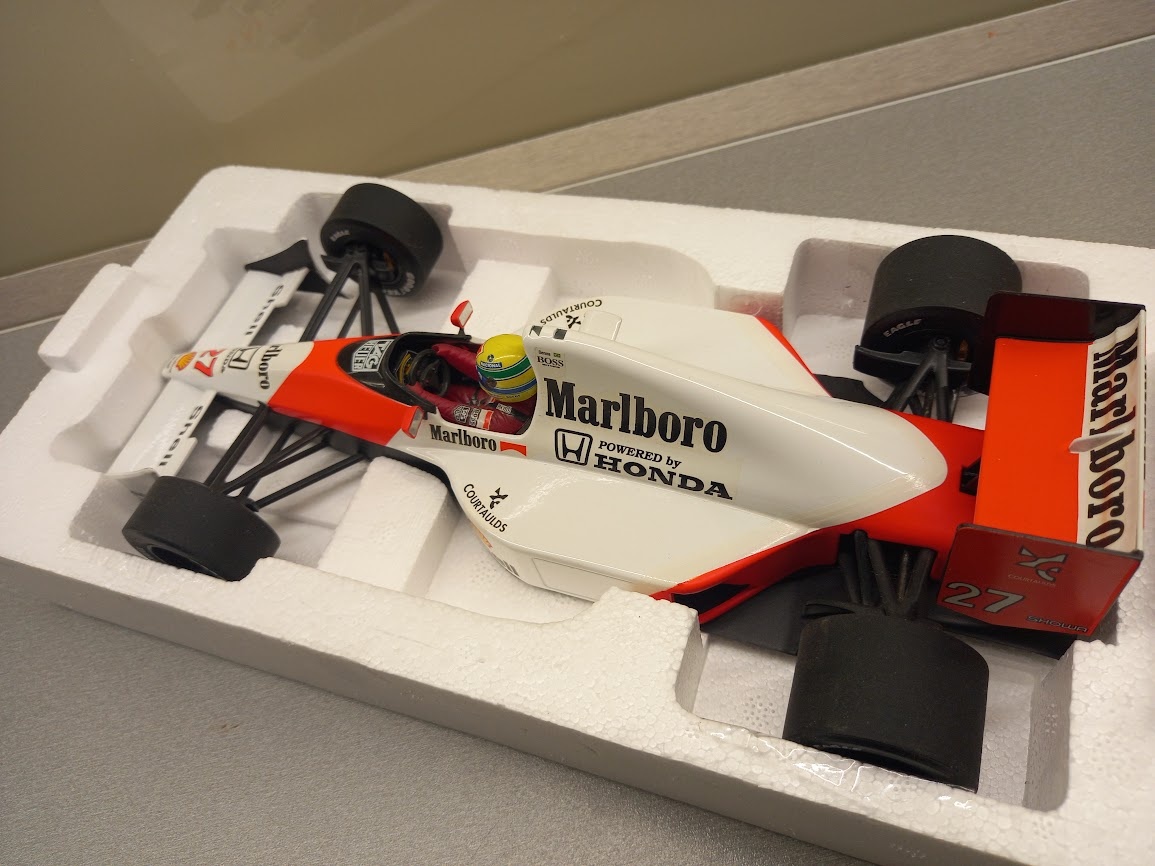 F1 MCLAREN MP4/5B 1990 AYRTON SENNA MINICHAMPS 1:18 - 3