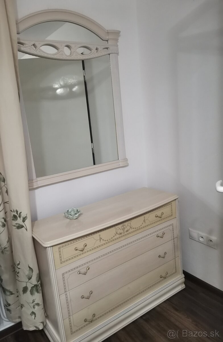 Spálňova zostava - 3