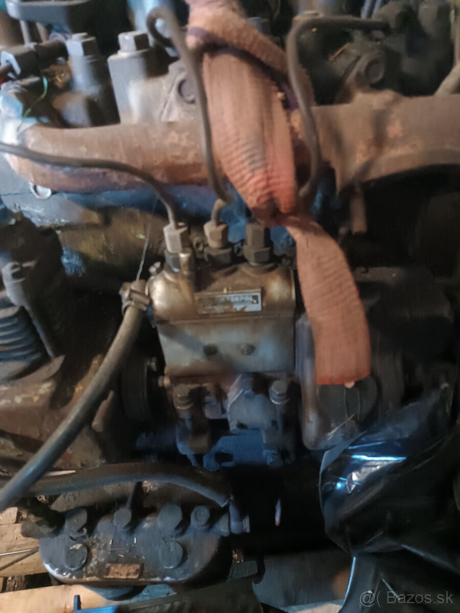 motor zetor 3011 - 3