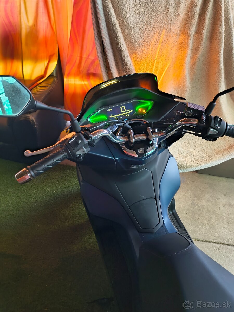 Predám Hondu 125 CBR rok 2023 - 3