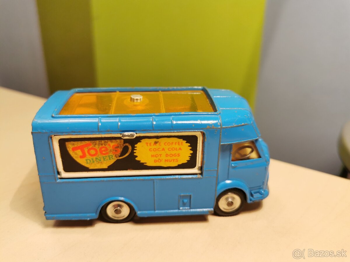Corgi toys Smith s Van - 3