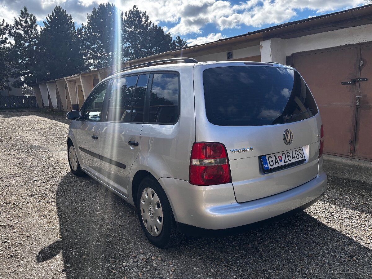 Volkswagen Touran 1.9TDI 74kw - 3