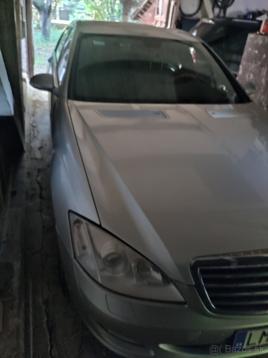 Mercedes w221 - 3