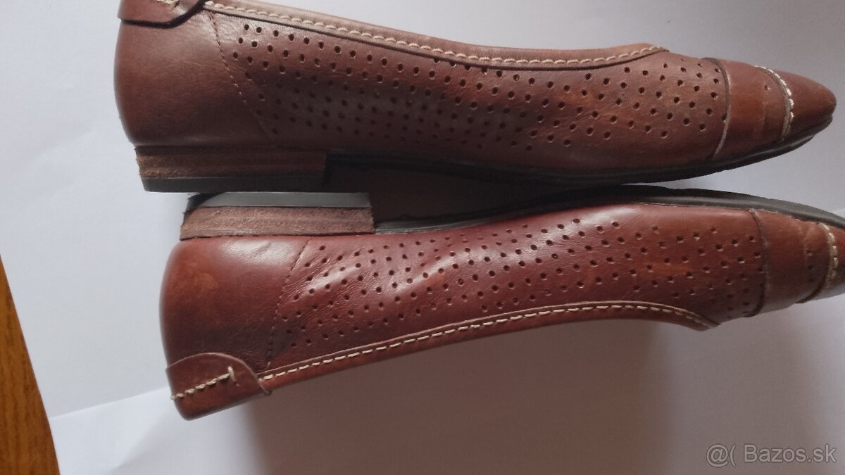 Kožené topánky Clarks číslo 3,5 - 3