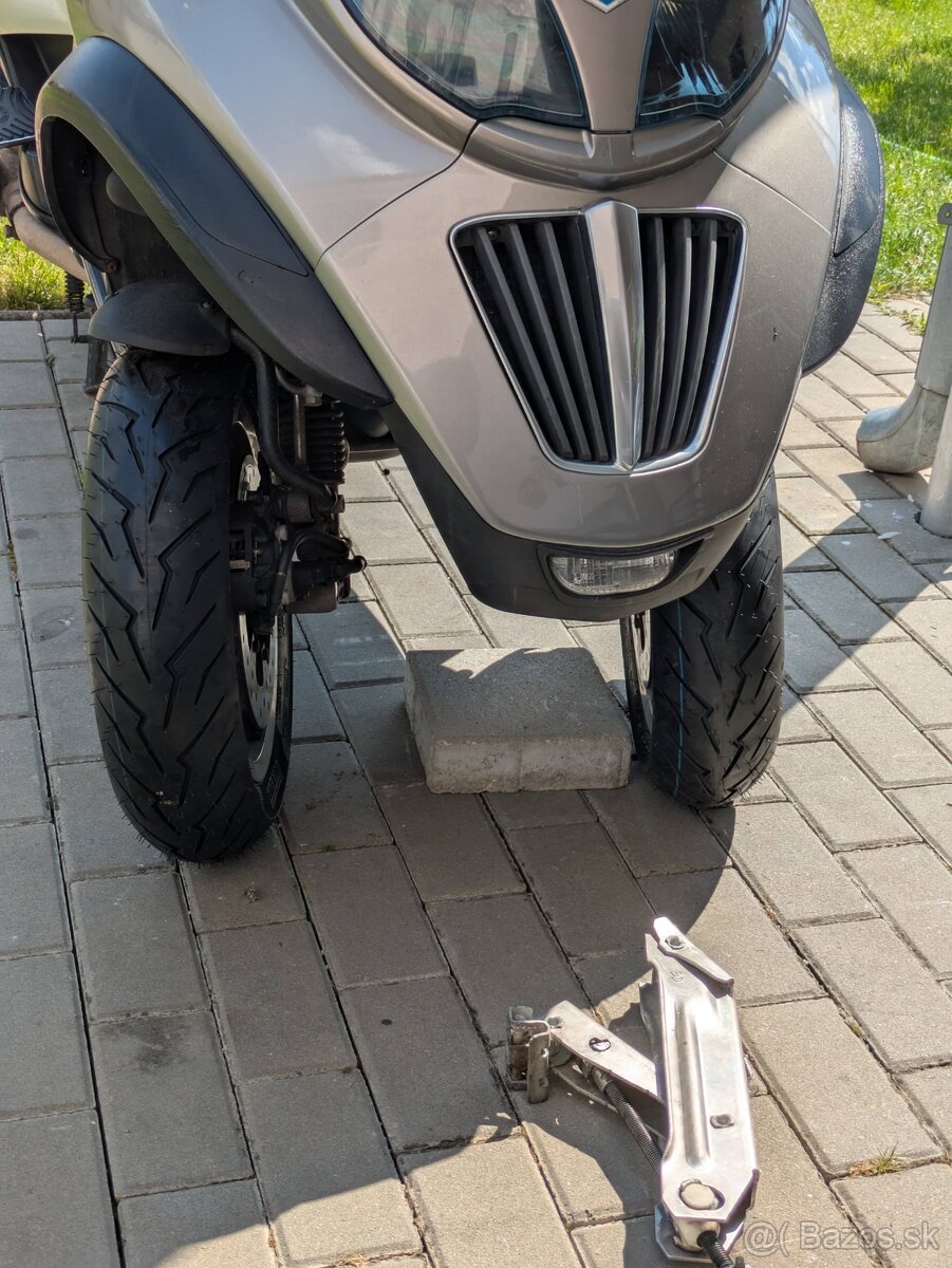 Piaggio MP3 400lt - 3