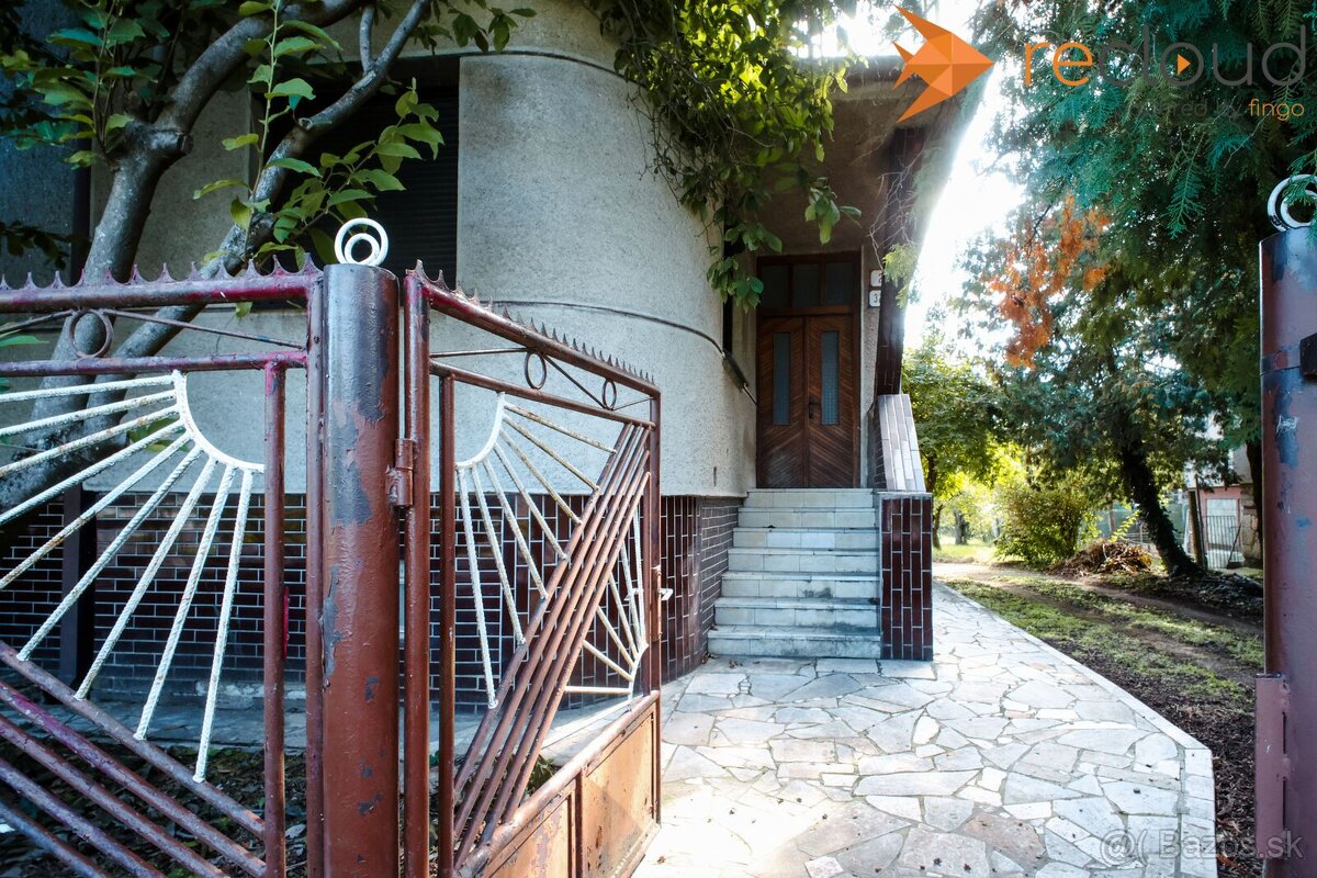 REZERVOVANÉ - Rodinný dom v Obci Lok 12 km od Levíc - 3