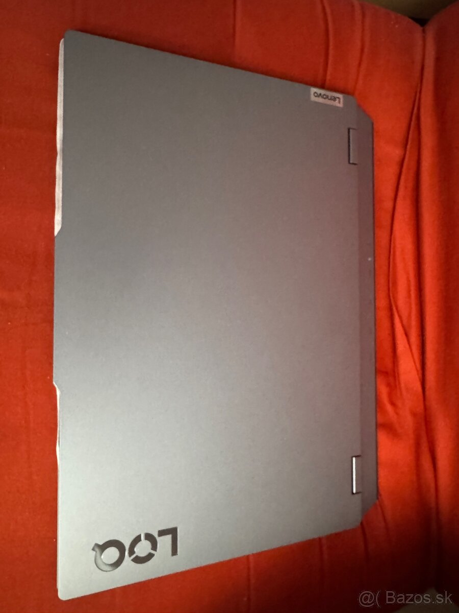 Lenovo LOQ 15IAX9I Luna Grey - nový 3 roky záruka - 3
