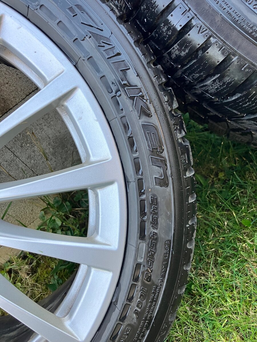 BMW disky zo zimnými pneumatikami 245/45 r18 - 3