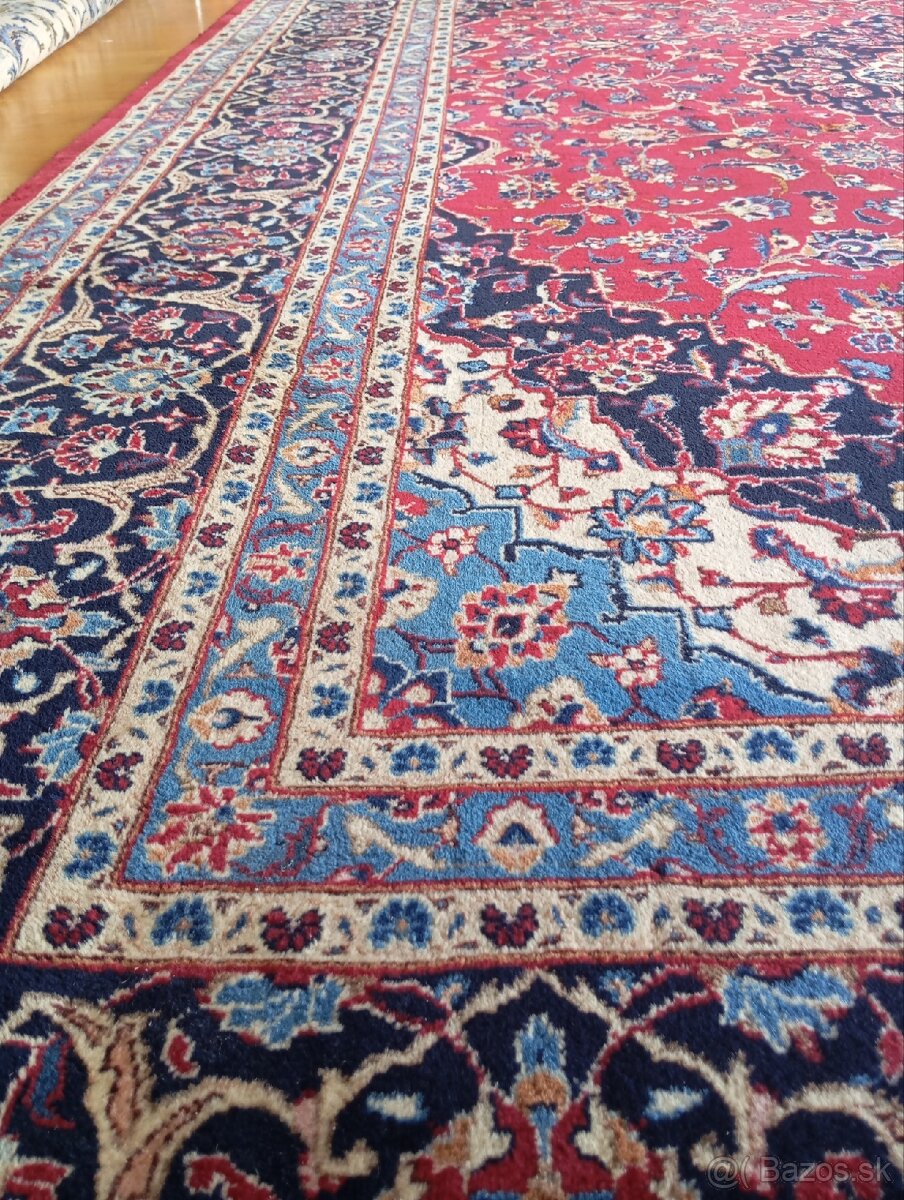 Nádherný ručne viazaný hodvábny KESHAN 350x250 - 3