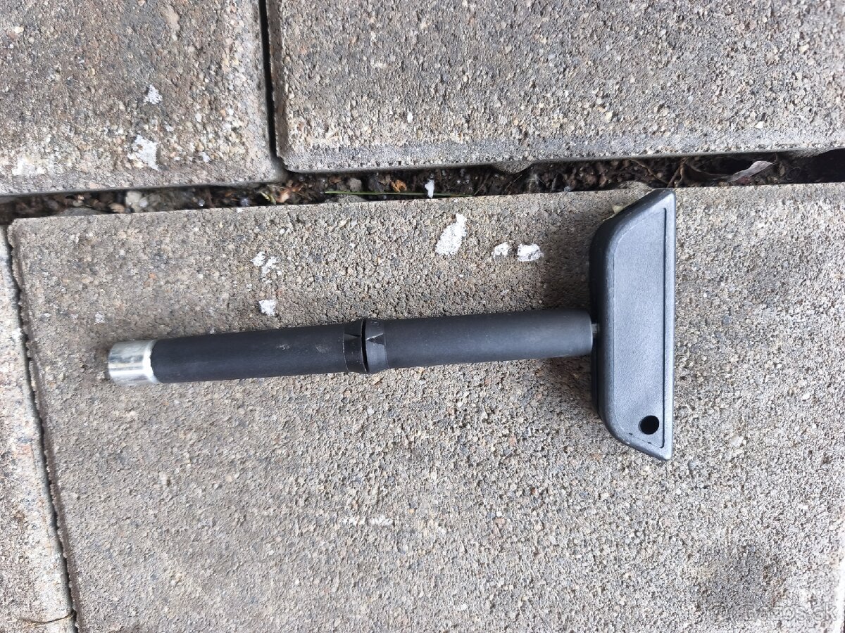 Priečinky Audi a8 - 3