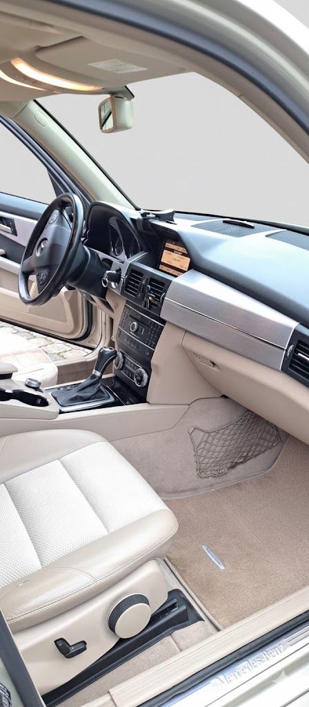 Mercedes -Benz 220 GLK - 3