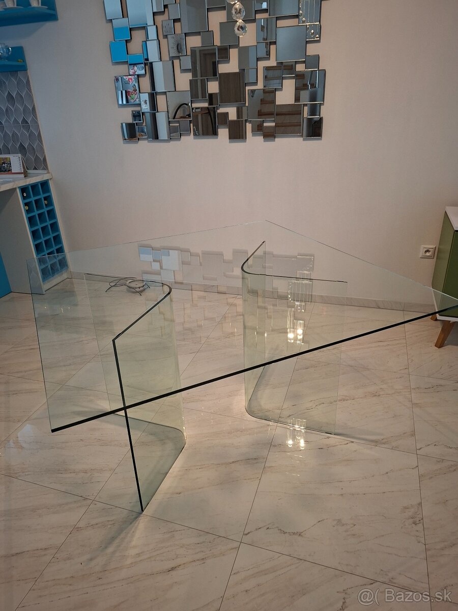 Sklenený jedálenský stôl - 3