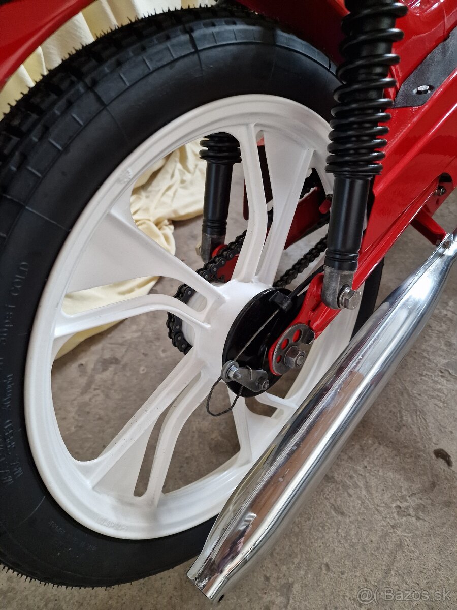 Motocykel na PREDAJ - 3