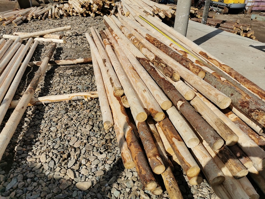 frézovaná guľatina, drevené koly, hranoly - 3