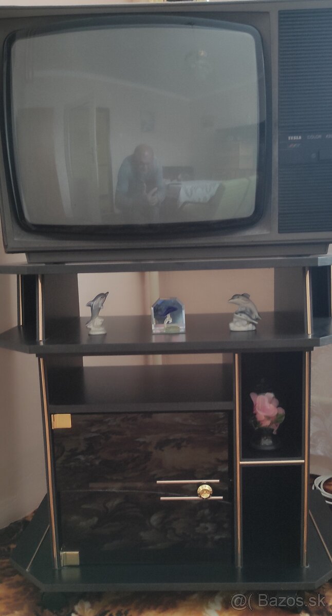 Predám staré televízie - 3