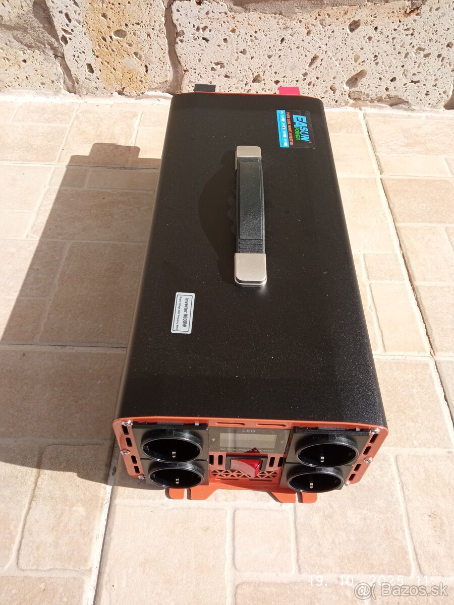 Solárny menič 9kW, 24V/230V -predám - 3