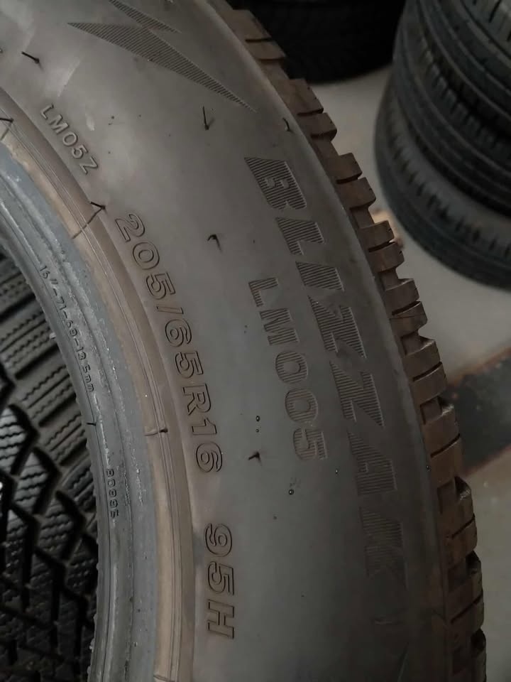 205/65 R 16 95 H zimné. - 3