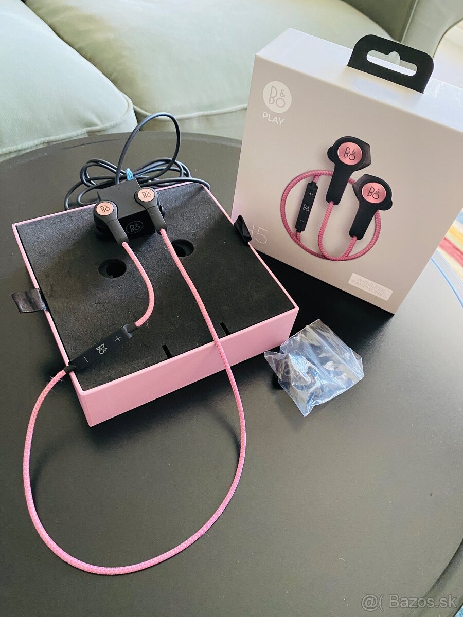 Beoplay H5 - bezdrotove sluchadla - 3