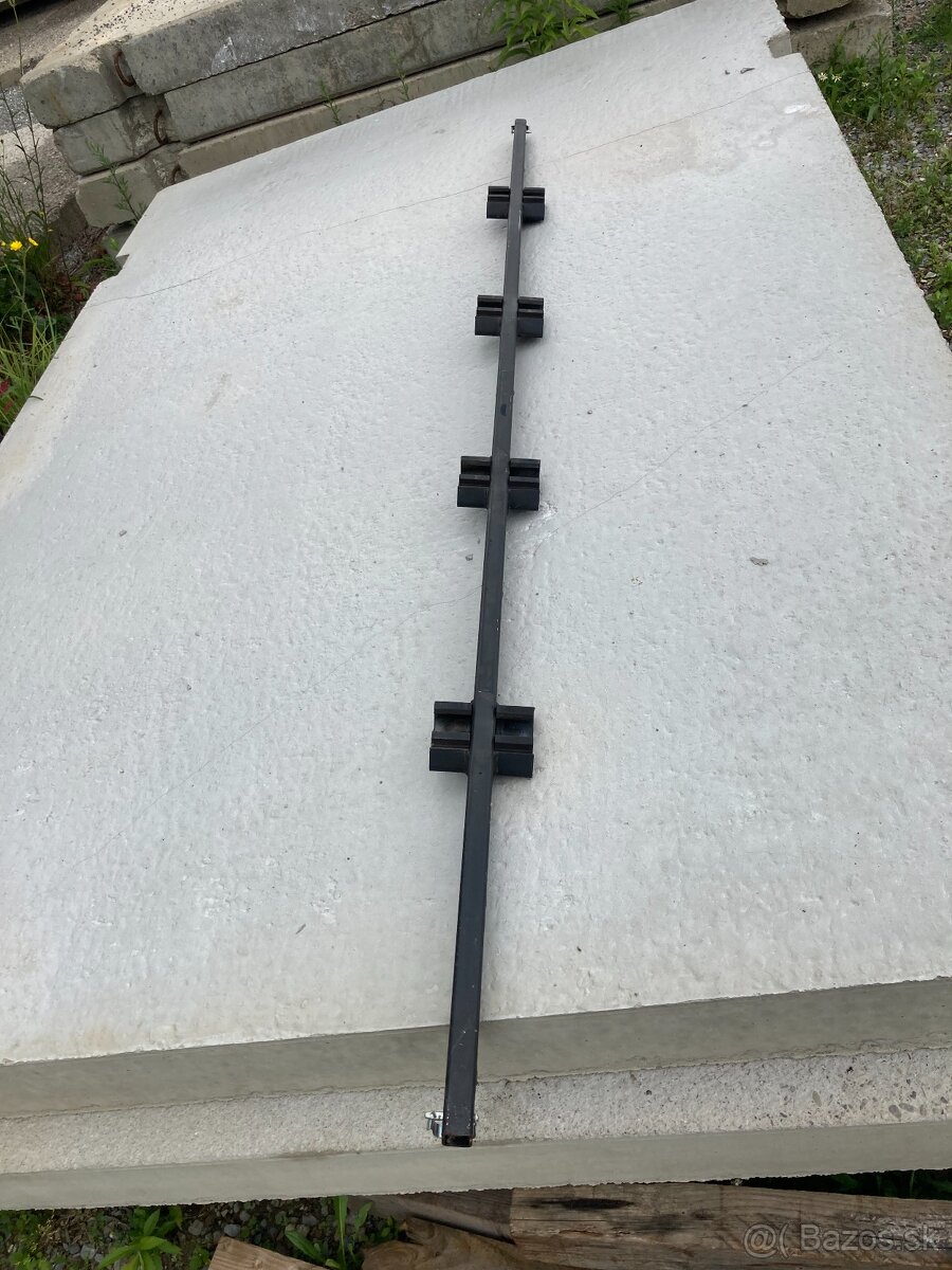 Predám diely na valníkovu nadstavbu - 3