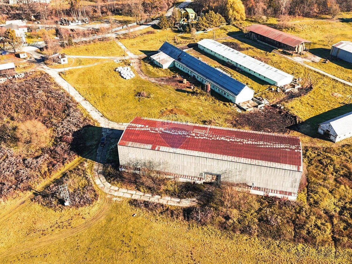 VÝROBNÁ HALA SO ŽERIAVOM - SKLAD, PÍLA | MURÁŇ - 3