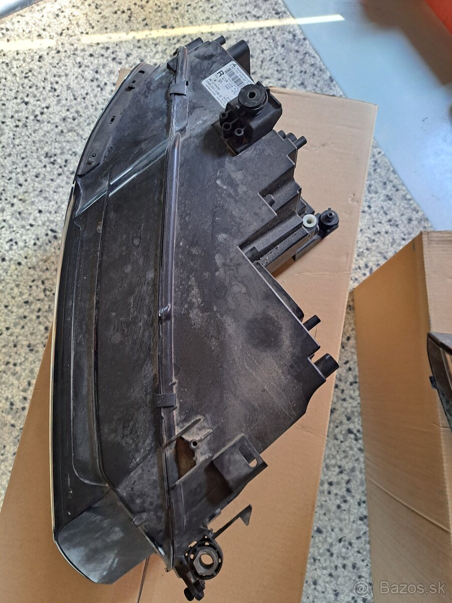 Predne hlavne svetlomety - 3