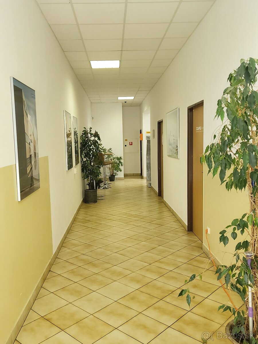 PRENAJOM KANCELARIA/ BRATISLAVA-VRAKUŇA - 3