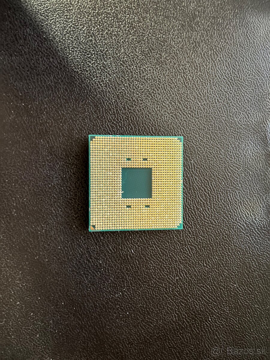 Procesor AMD Ryzen 7 2700X - 3