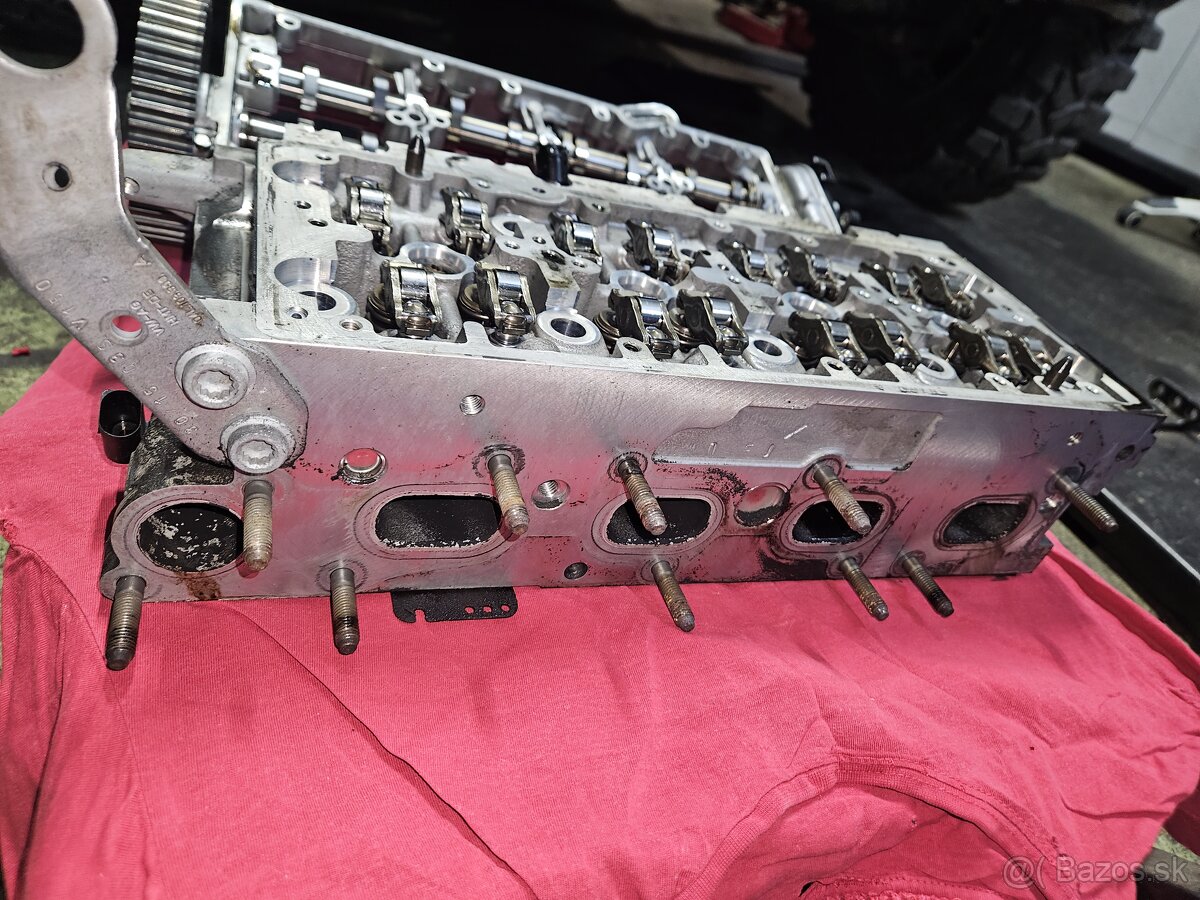 Hlava + vacky 1.6 tdi VW group - 3