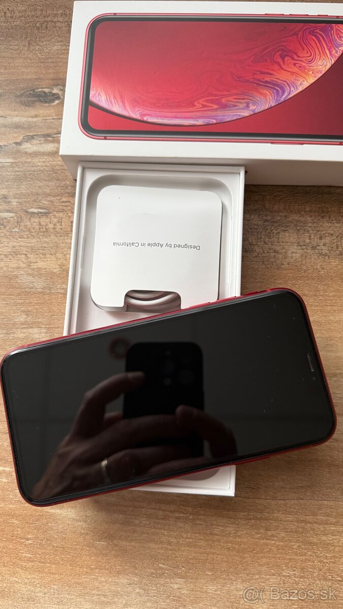 iPhone XR Red 64GB - 3