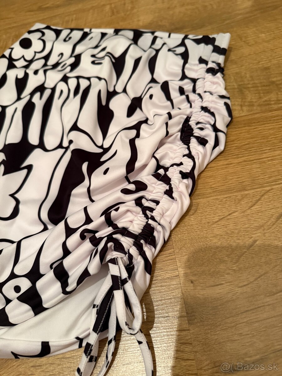 Mini vzorovaná sukňa - 3