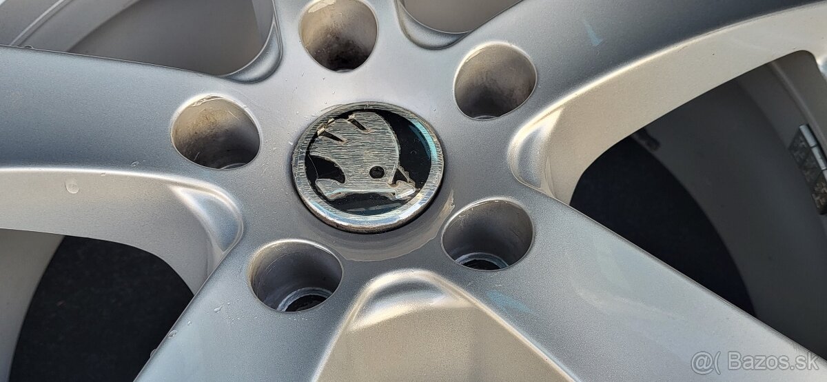 5x112 7,5Jx17 ET52 + snímače - 3