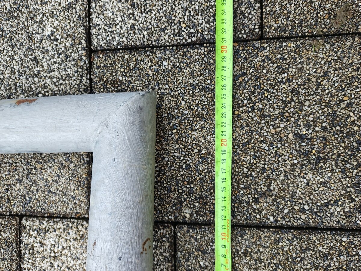 Konzola na stožiar - 3