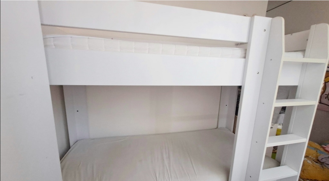 Dvojposchodová posteľ Drevona - 3