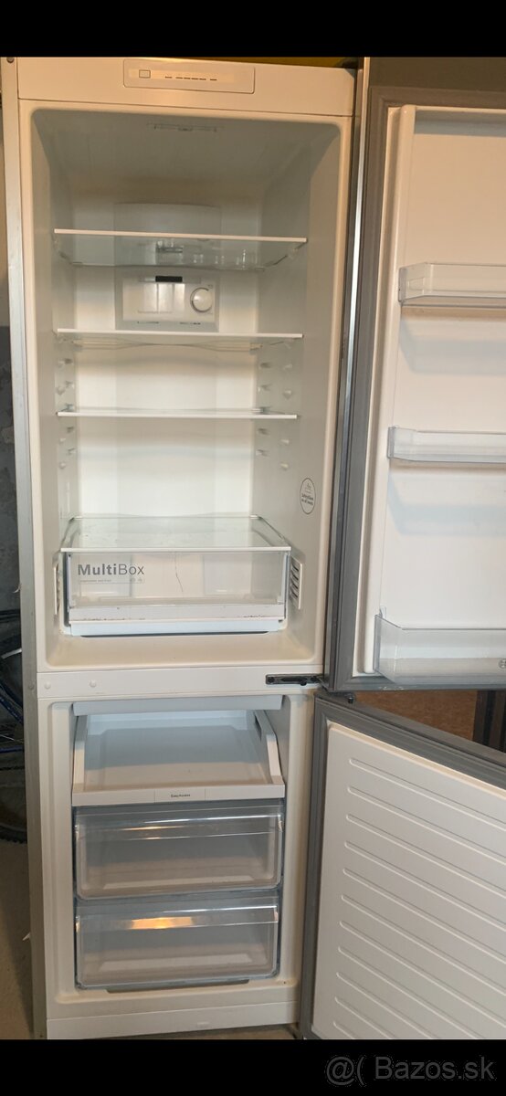 Chladnička s mrazničkou BOSCH - 3
