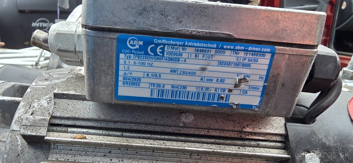 Elektromotor s prevodovkou - 3