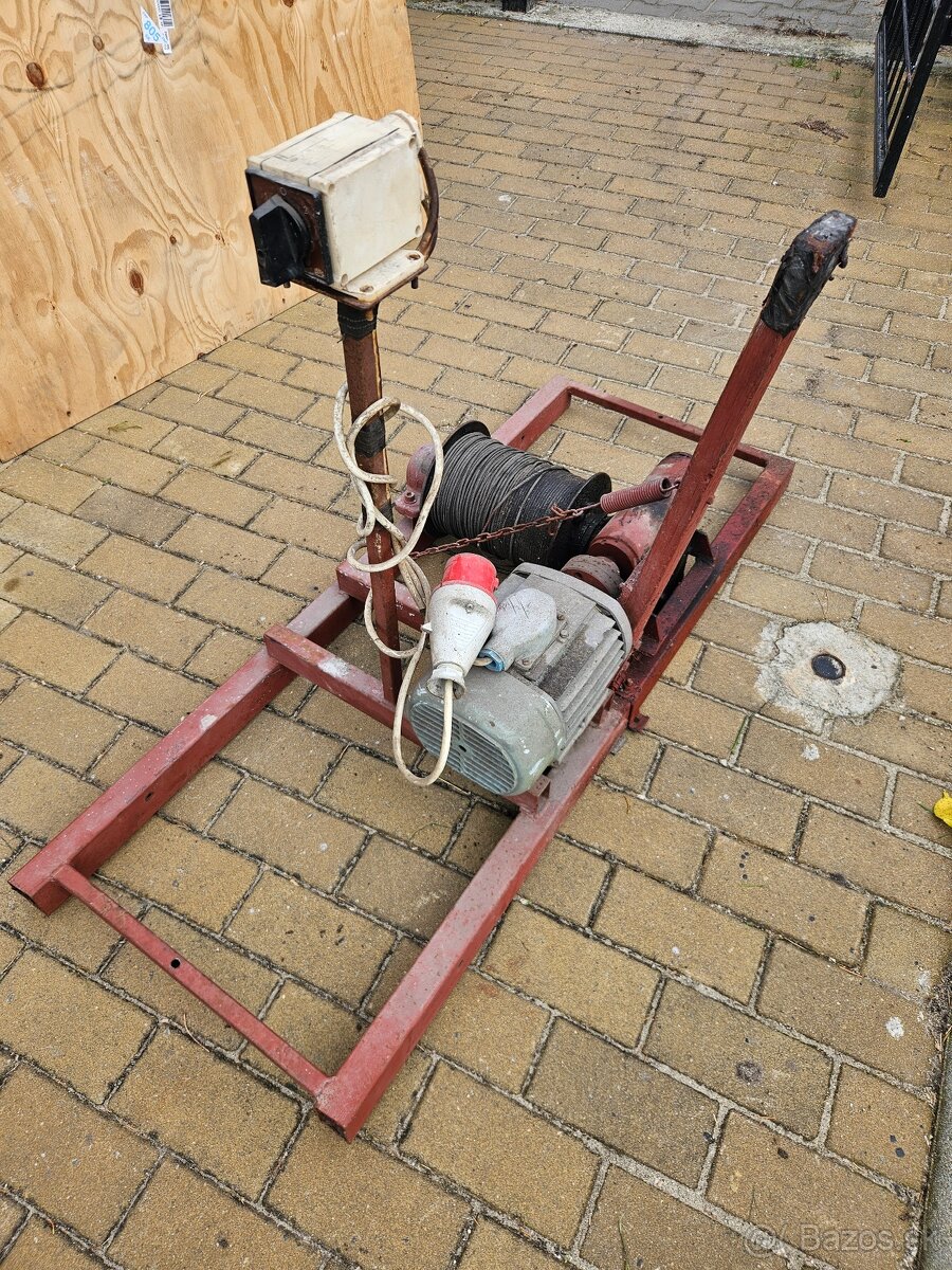 Predám stavebný výťah - 3