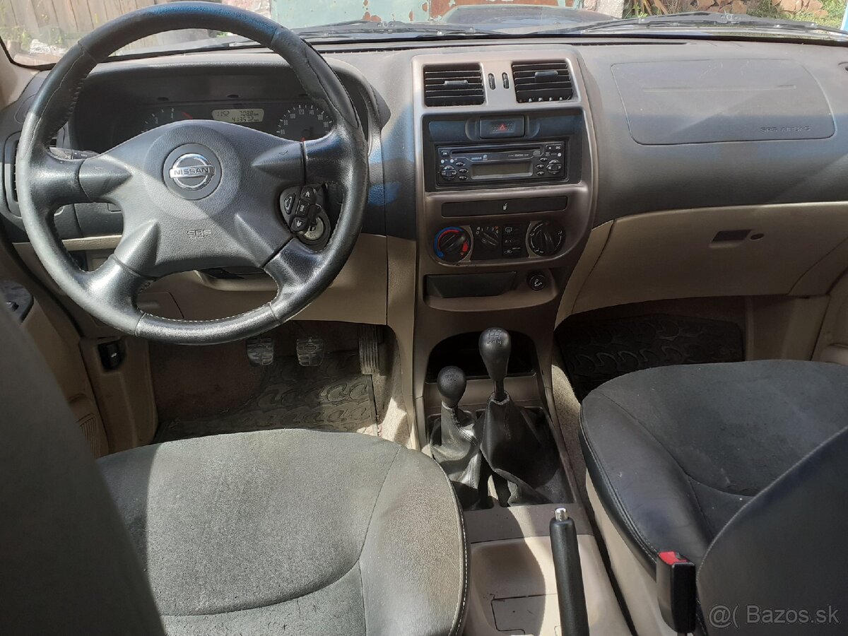 Nissan terrano - 3