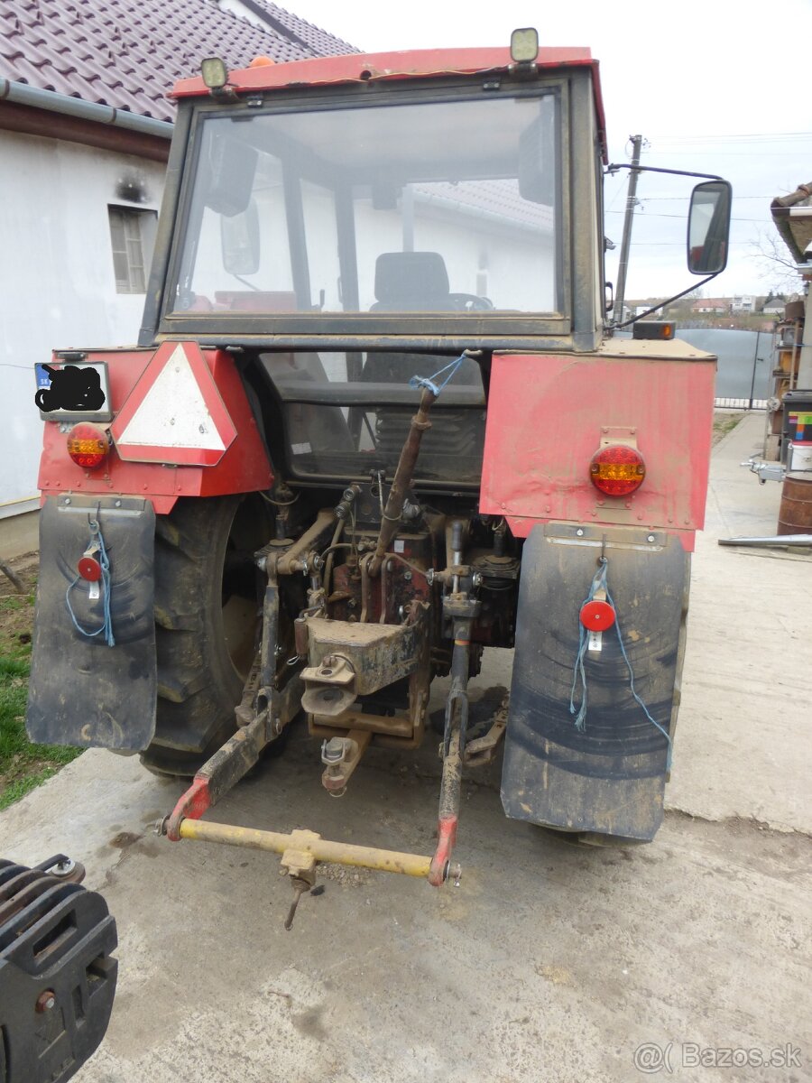 Predám traktor zetor crystal 8145 - 3