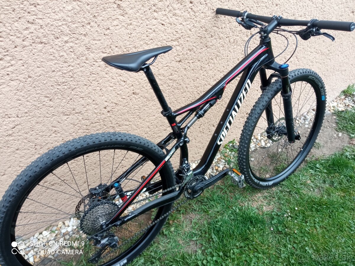 Predám celoodpružený bicykel Specialized Epic - 3