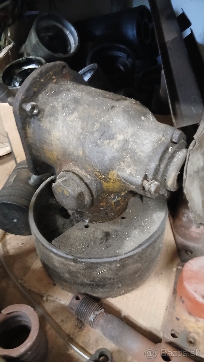 Zetor 25 uhlová prevodovka - 3