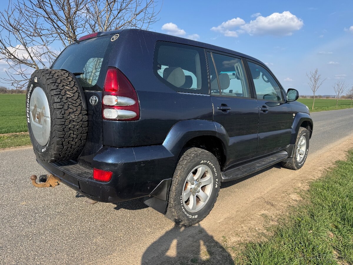 Toyota Land Cruiser 120 d4d - 3