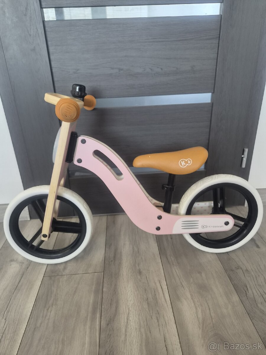 Odrážadlo Kinderkraft ružové - 3