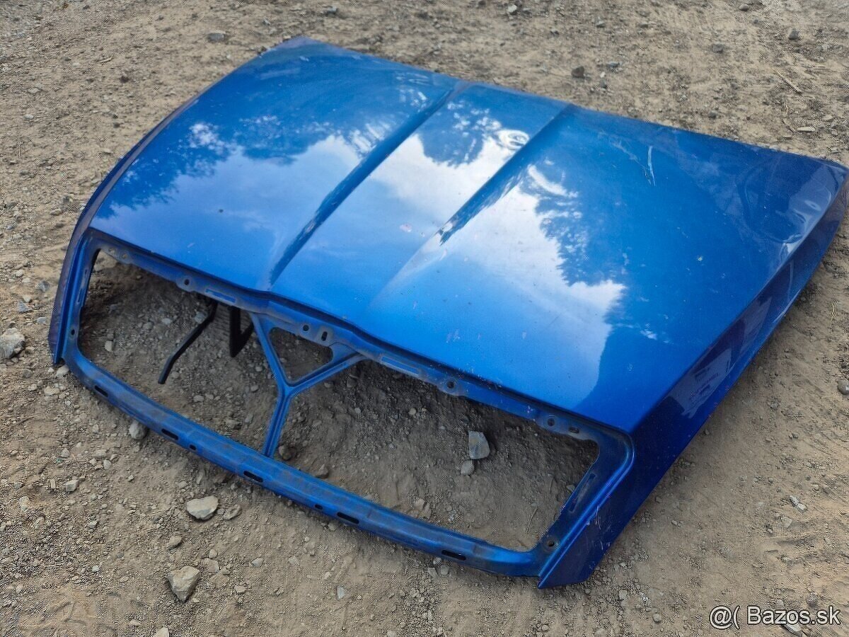 Predám prednú kapotu na Škoda Octavia II 2 - 3